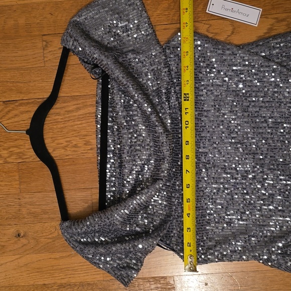 PREMIER AMOUR BRAND WOMEN'S GRAY SEQUIN PARTY TOP SIZE LARGE - Picture 11 of 14